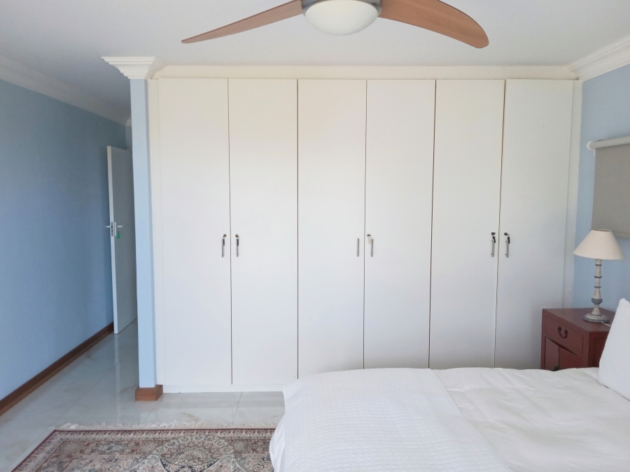 To Let 4 Bedroom Property for Rent in Greenways Golf Estate Western Cape